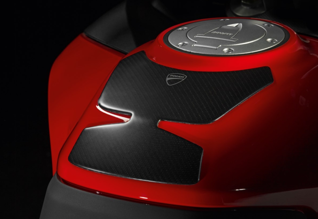 Multistrada 1200, 1260, 950, V2 (up to MY24) Carbon Tank Protection - Image 2